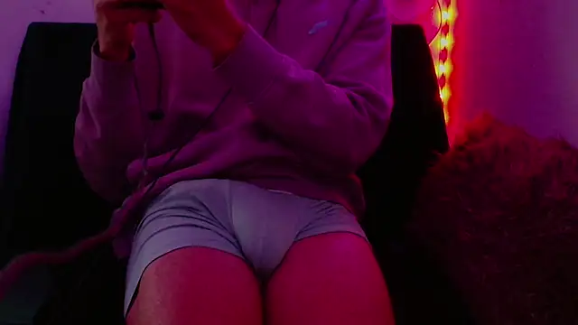 Vlad230323 online show from 11/22/25, 02:27