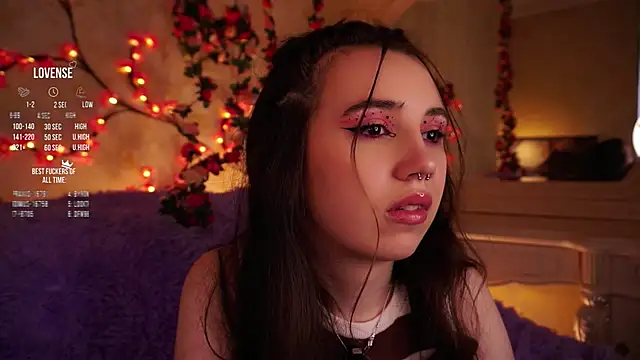 GillianDowdey online show from 11/01/25, 03:52