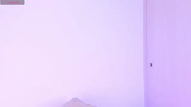 Snapshot of Nix_Taylor chatting on 03/04/25, 06:50 Nix Taylor online show from 03/04/25, 06:50