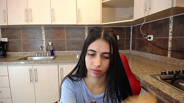 anna alvarez online show from 03/11/25, 03:02