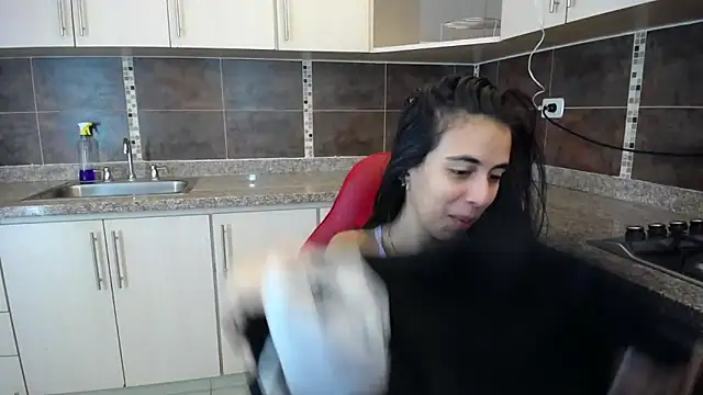 anna alvarez online show from 03/16/25, 12:11