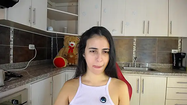 Snapshot of anna_alvarez chatting on 07/10/26, 11:46 anna alvarez online show from 07/10/26, 11:46