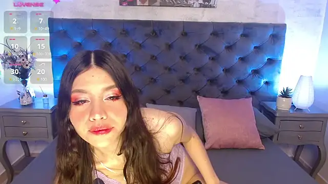 CheryelFox online show from 12/14/24, 09:13