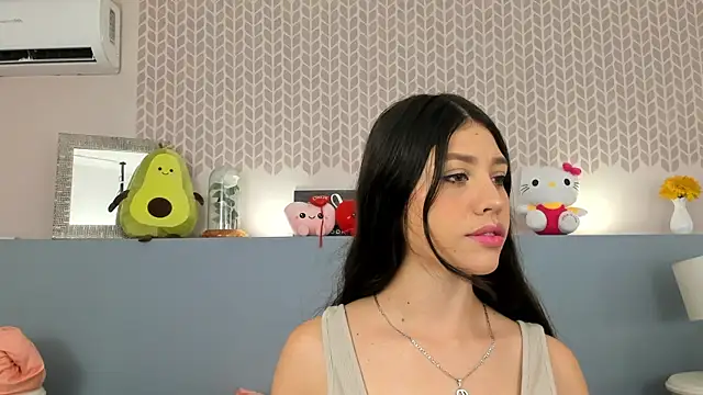 CheryelFox online show from 05/20/26, 11:44