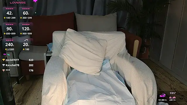 Snapshot of Youth3_ chatting on 01/09/25, 03:23 Youth3 online show from 01/09/25, 03:23