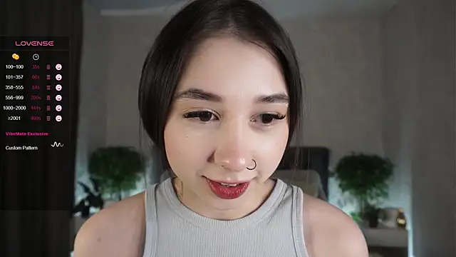 AislyEmbury online show from 02/11/25, 07:05