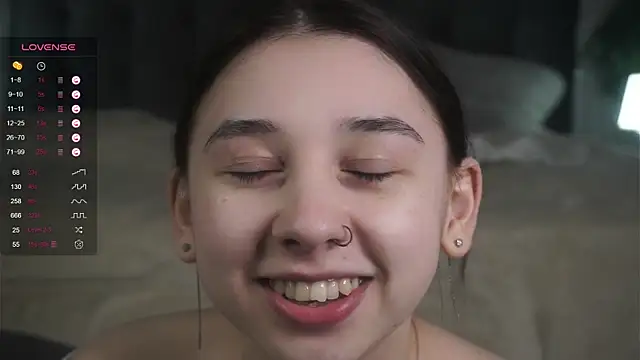 AislyEmbury online show from 03/10/25, 04:38