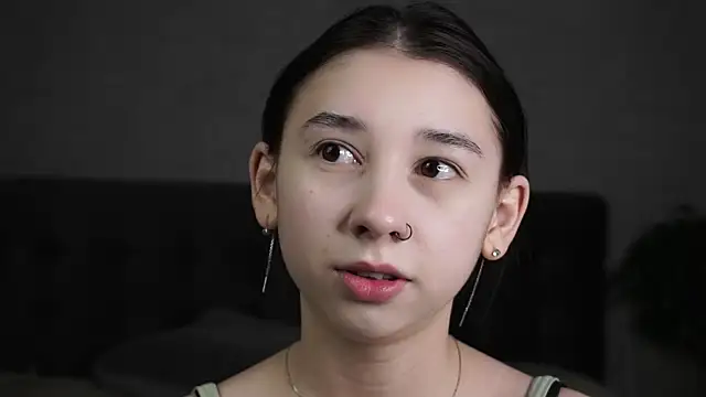 AislyEmbury online show from 03/15/25, 08:43