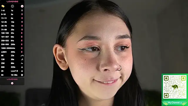 AislyEmbury online show from 11/30/25, 03:54