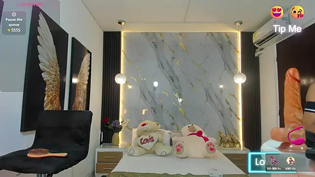 estephany doll online show from 03/15/25, 02:45