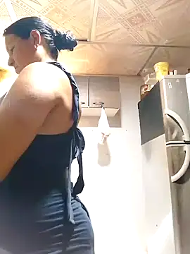 lupita 2023 online show from 09/10/25, 01:55