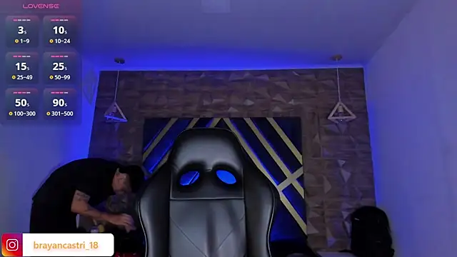 Ian Castillo  online show from 04/20/26, 11:24