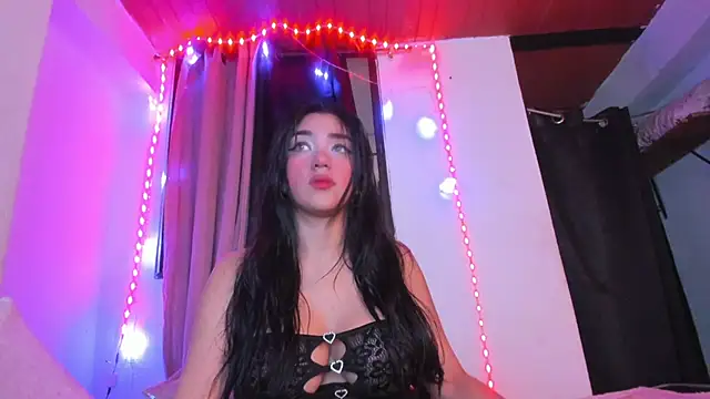Oliviaa Evans online show from 07/12/26, 05:59