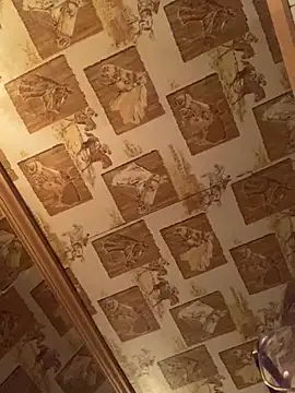 Snapshot of Tonybaloney1972 chatting on 01/31/25, 05:40 Tonybaloney1972 online show from 01/31/25, 05:40