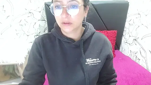 sarax ximena online show from 01/25/25, 01:41