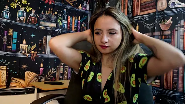 julietta   jackson online show from 12/26/24, 07:05