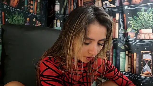 julietta   jackson online show from 02/13/25, 08:13