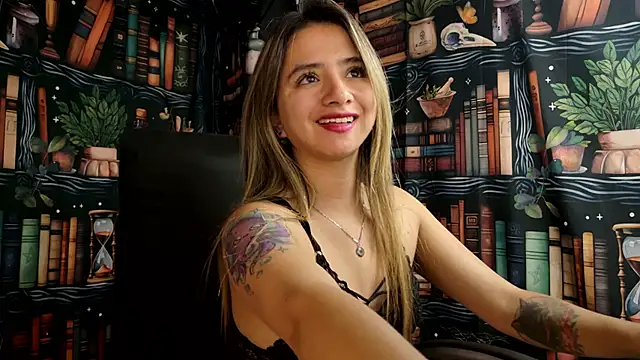 julietta   jackson online show from 02/18/25, 11:08