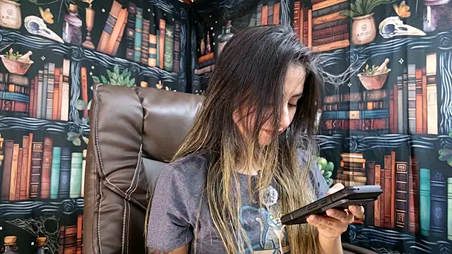 julietta   jackson online show from 04/02/26, 08:17