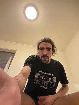 wolfwhite95 online show from 03/13/26, 10:05