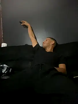 Chico Bellaco online show from 11/02/25, 05:43