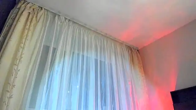 saint cat25 online show from 10/15/25, 06:52