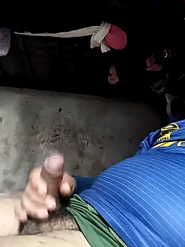 Snapshot of rayhot69 chatting on 02/04/25, 05:45 rayhot69 online show from 02/04/25, 05:45