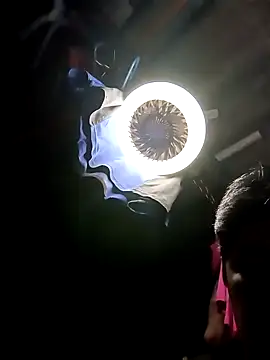 Snapshot of rayhot69 chatting on 03/09/25, 12:53 rayhot69 online show from 03/09/25, 12:53