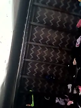 Snapshot of rayhot69 chatting on 02/25/26, 04:49 rayhot69 online show from 02/25/26, 04:49