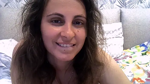 Snapshot of ShelaDiass chatting on 09/23/25, 12:08 ShelaDiass online show from 09/23/25, 12:08