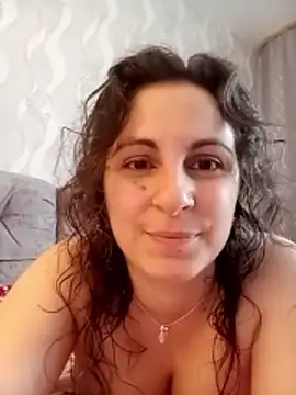 ShelaDiass online show from 02/11/26, 04:17