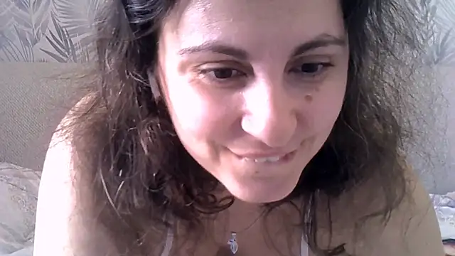 ShelaDiass online show from 02/14/26, 10:34