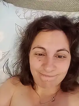 ShelaDiass online show from 05/15/26, 02:18