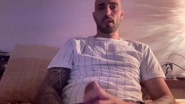 alessandromori91 online show from 02/20/26, 09:37