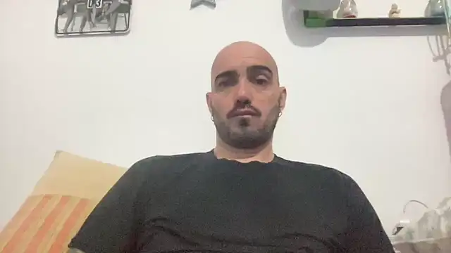 alessandromori91 online show from 02/23/26, 08:17