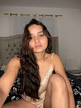 MollySanders    online show from 12/18/24, 12:18