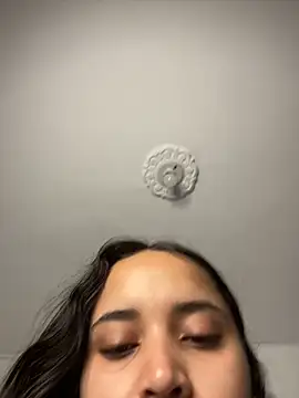 MollySanders    online show from 12/29/24, 02:52