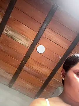 MollySanders    online show from 07/18/26, 11:52