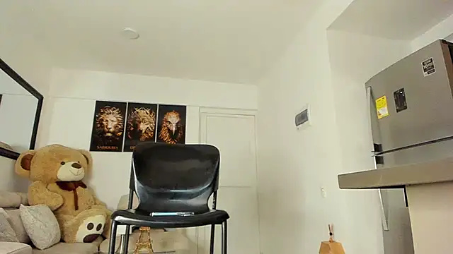 smit hot sr online show from 02/02/25, 04:59