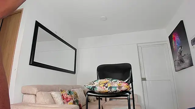 smit hot sr online show from 03/08/25, 02:12