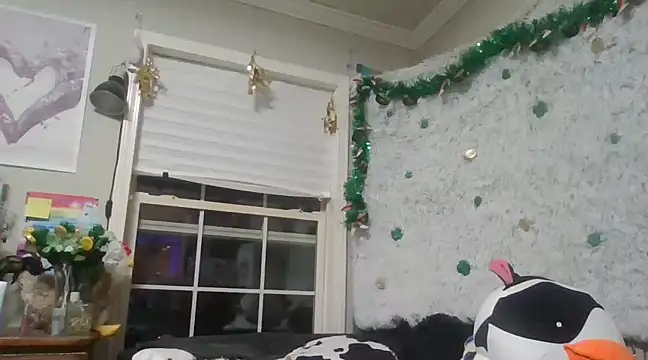 TopazVixen online show from 03/17/25, 09:22