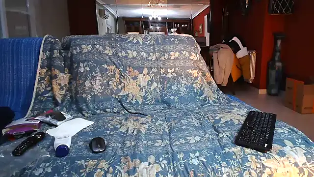 maduroguapo online show from 12/15/24, 01:35