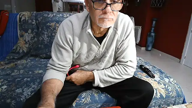 maduroguapo online show from 01/01/25, 09:52