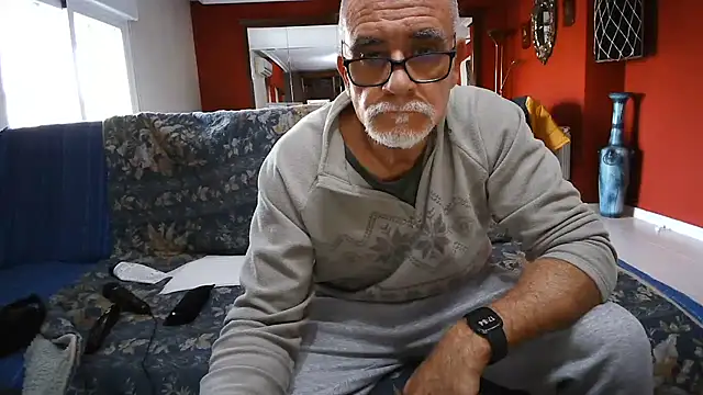 maduroguapo online show from 02/26/25, 04:56