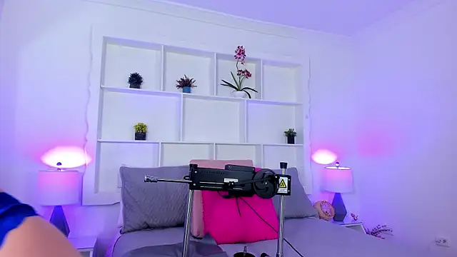 Jenifer Diaz online show from 02/19/25, 12:55