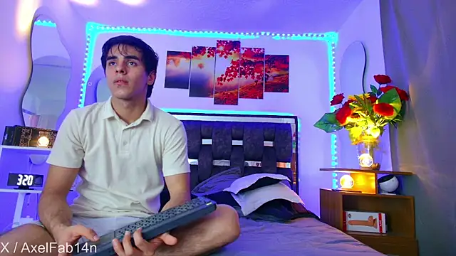 Snapshot of Alex_and_Fabian chatting on 03/10/25, 09:18 Alex and Fabian online show from 03/10/25, 09:18