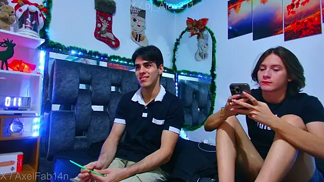 Alex and Fabian online show from 12/19/25, 04:41