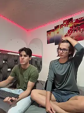 Alex and Fabian online show from 03/01/26, 04:58