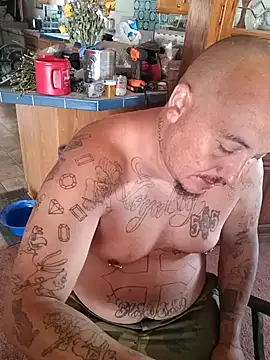 Snapshot of wilsons12 chatting on 09/16/25, 04:41 wilsons12 online show from 09/16/25, 04:41