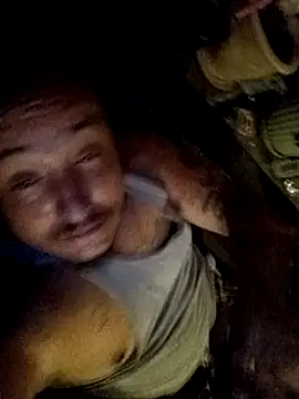 Snapshot of wilsons12 chatting on 10/03/25, 05:59 wilsons12 online show from 10/03/25, 05:59